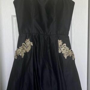 Juniors Black Prom/Dance Dress Sz 5
